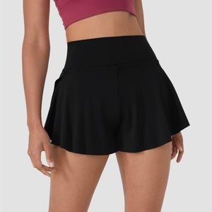 HALARA SHORTS NWT